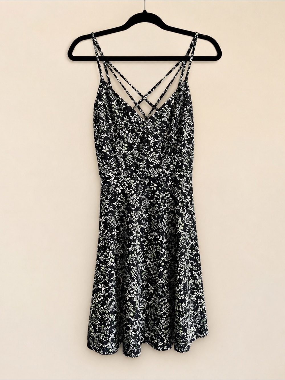 Nine Britton Floral Strappy Fit & Flare Dress | Size M